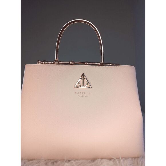 NWOT Loungefly Harry Potter Pink Rose Gold Deathly Hollows Elder Wand Handbag - Picture 3 of 3